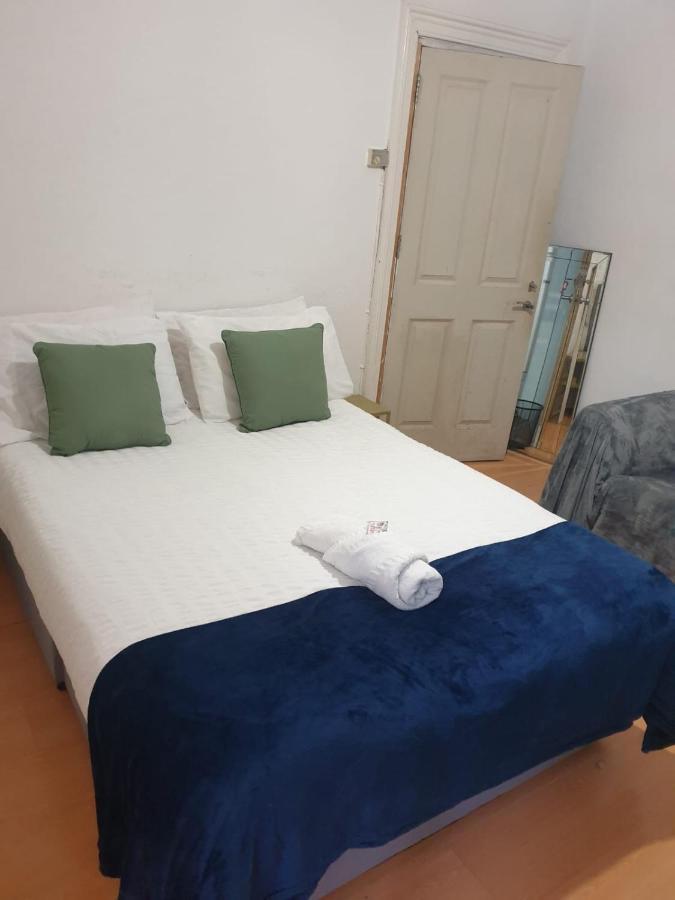 Balham, South London Spacious Guest House F2, 6 Rooms Available Exterior photo